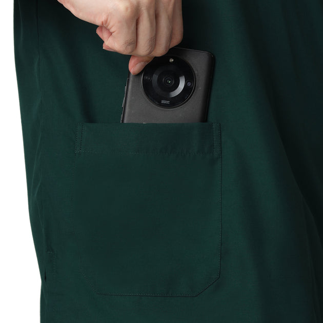 Uwears Men's Breeze Scrub Suit in Green Colour at Cheapest Price of Rs.699