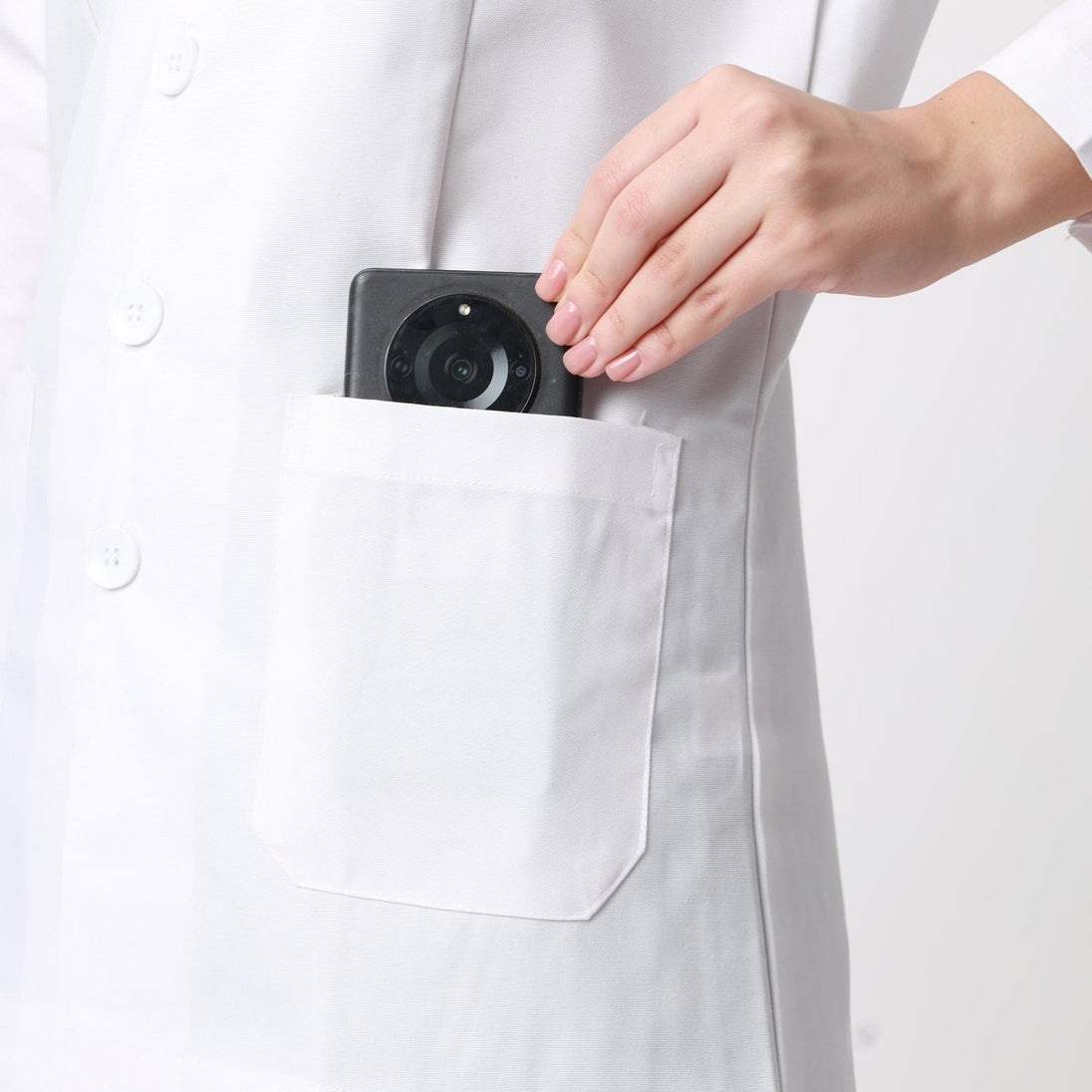 Docmon Appmon Women's Classic Doctor Lab Coat | Full Sleeve Hospital Apron | Uwears