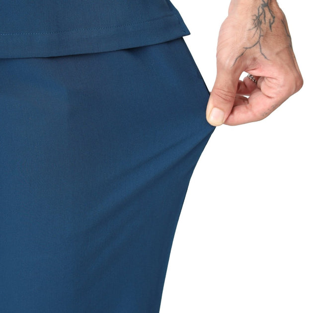 Men's 4 - Way Noir 2.0 Scrub Suit (No Wrinkle) Free Embroidery (SMART FIT) - Uwears®