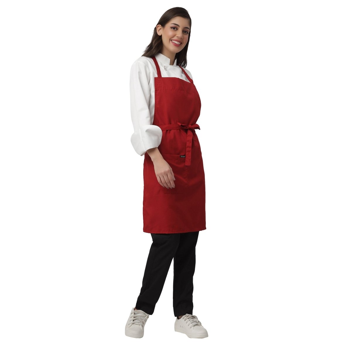 Pack of 4 red kitchen aprons front view — bulk restaurant uniform India